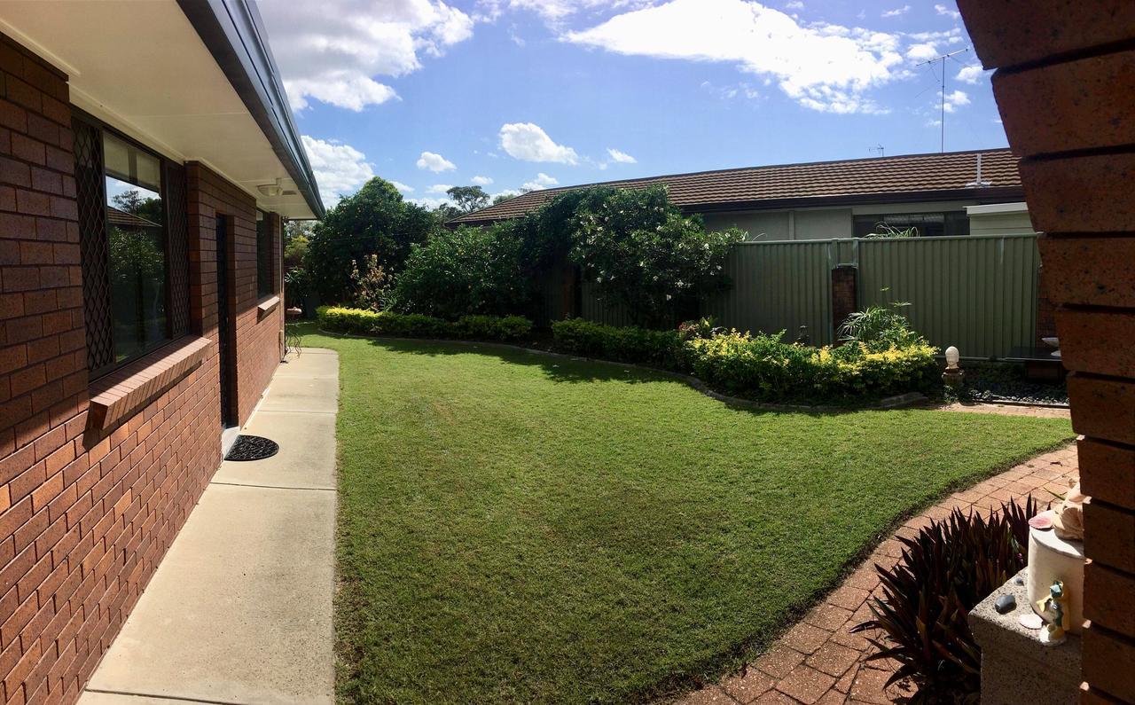 Hotel Plumosa On The Water Gold Coast Exterior foto